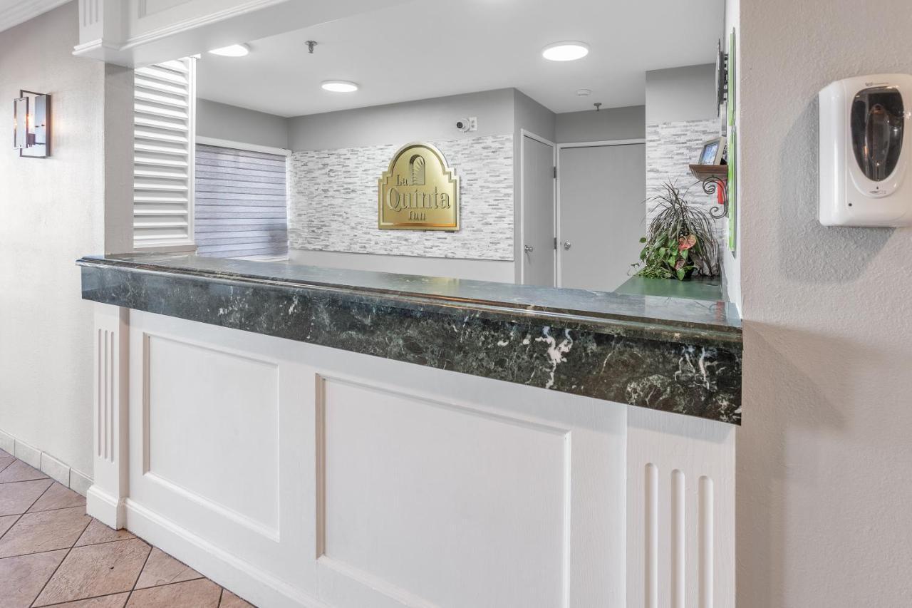 La Quinta Inn By Wyndham Cleveland Independence Exteriér fotografie